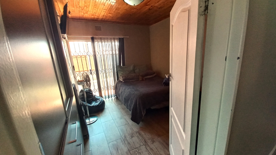 4 Bedroom Property for Sale in Vredenburg Western Cape